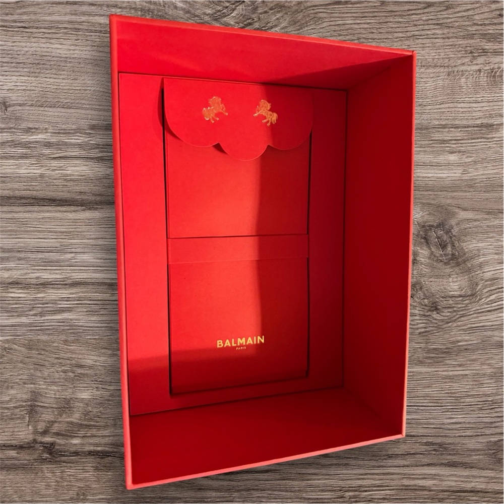 Balmain 2026 Lunar New Year Dice Bowl Set With Envelopes - Picture 2 of 3